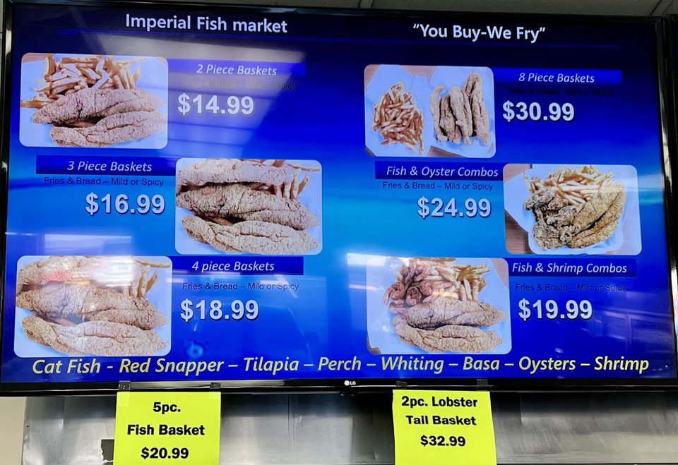 Fried seafood trays ready for dine-in orders.